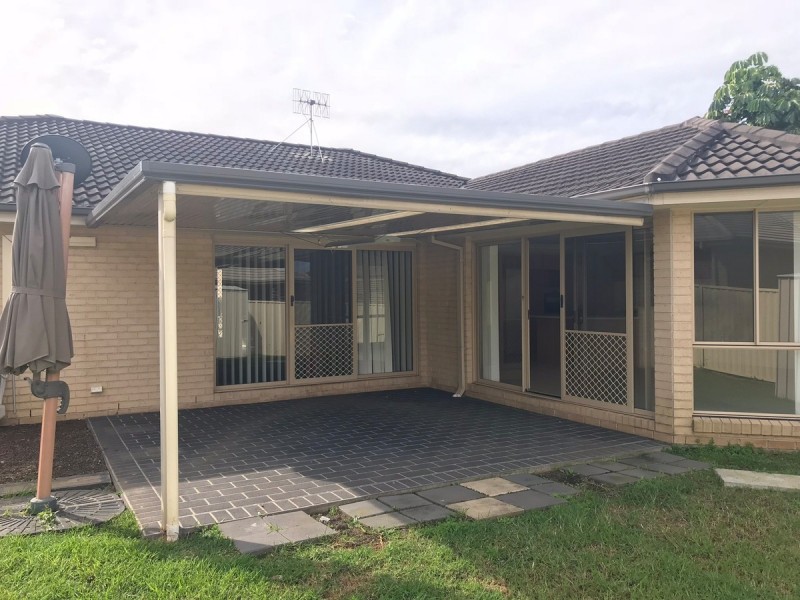 18 Warrigal Road, Woongarrah NSW 2259