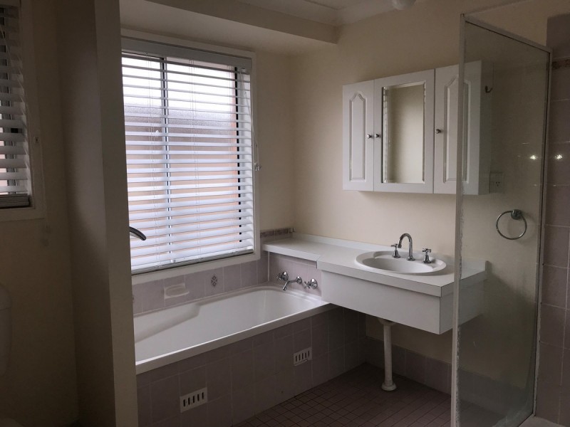 36 Fishburn Crescent, Watanobbi NSW 2259