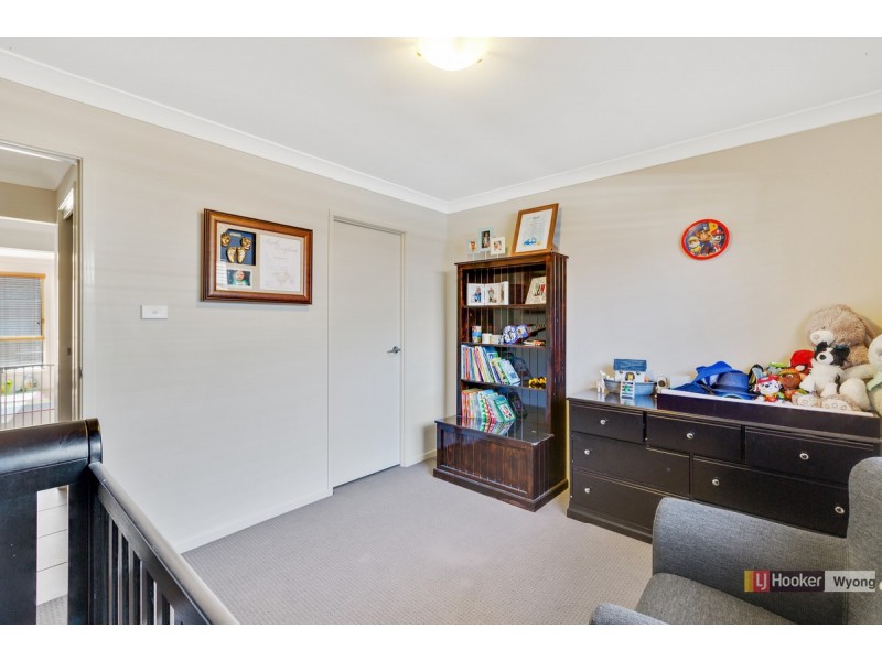 30 Wakool Crescent, Woongarrah NSW 2259