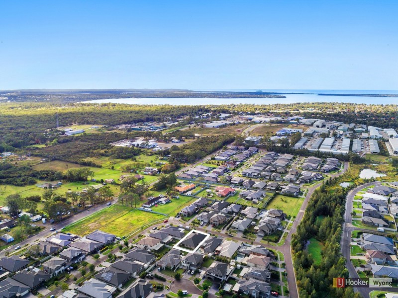 30 Wakool Crescent, Woongarrah NSW 2259