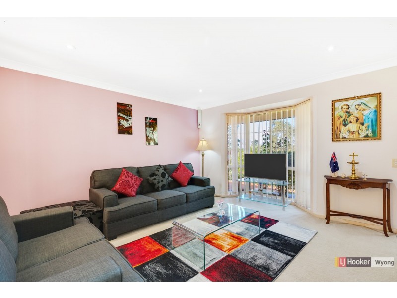 40 Charmian Crescent, Watanobbi NSW 2259