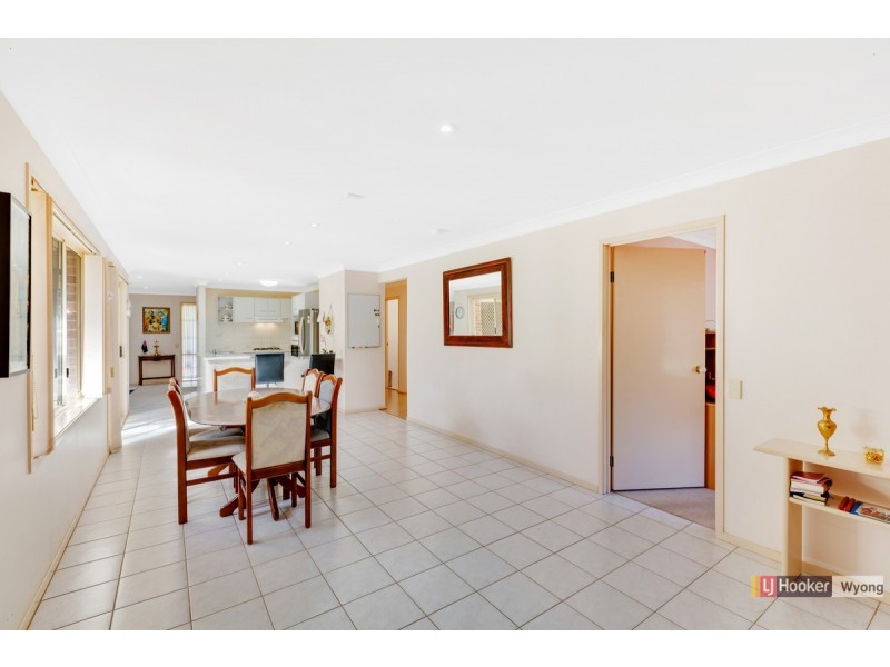 40 Charmian Crescent, Watanobbi NSW 2259
