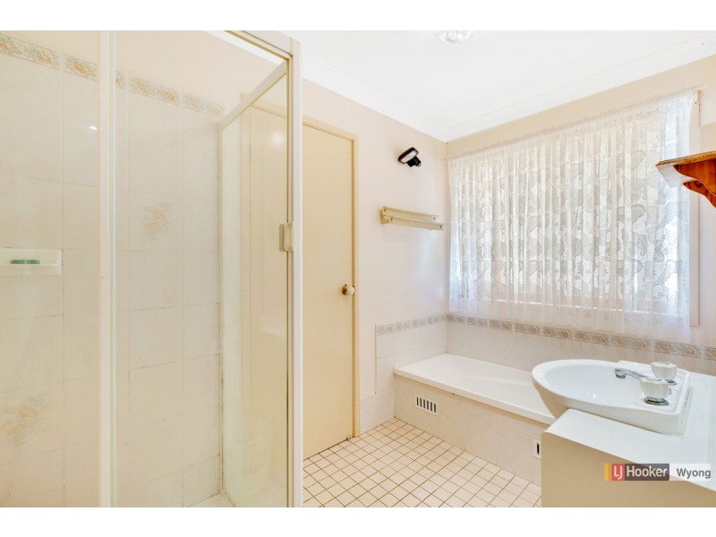 40 Charmian Crescent, Watanobbi NSW 2259