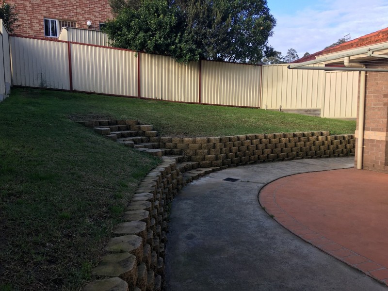 3 De lisle Drive, Watanobbi NSW 2259