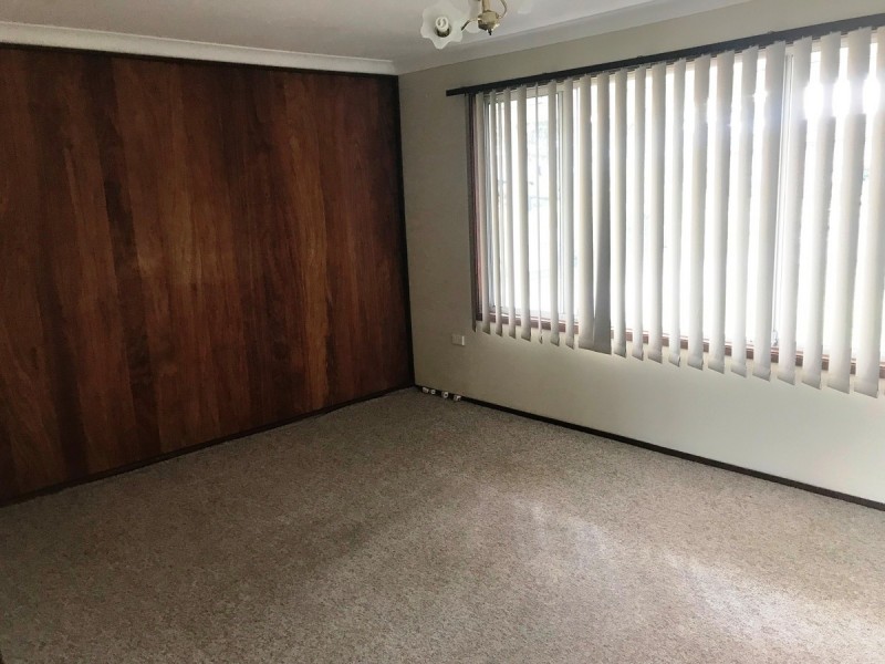 12 Suffolk Street, Gorokan NSW 2263