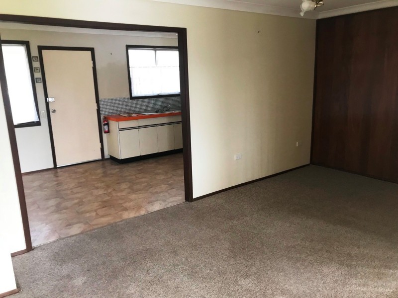 12 Suffolk Street, Gorokan NSW 2263