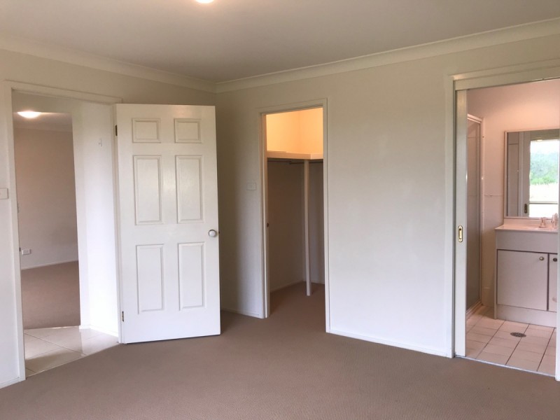 21 Sterling Way, Hamlyn Terrace NSW 2259