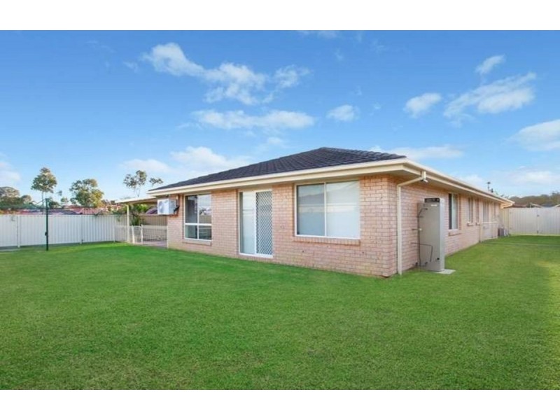 31 Ridgewood Drive, Woongarrah NSW 2259