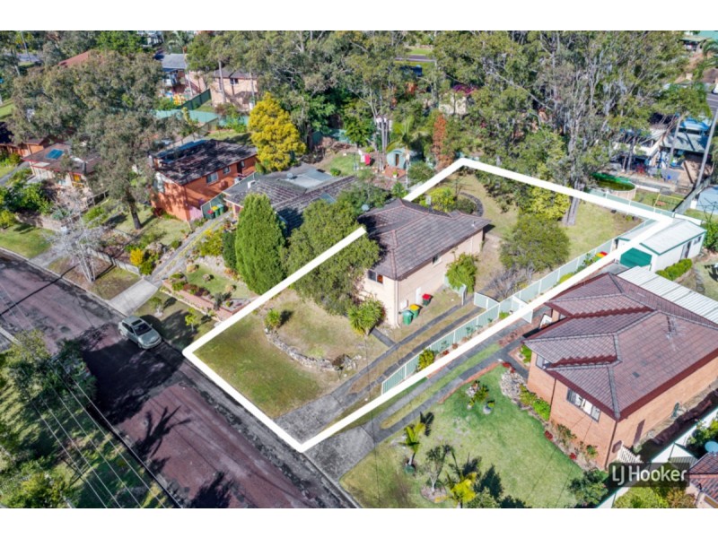26 Somers Drive, Watanobbi NSW 2259