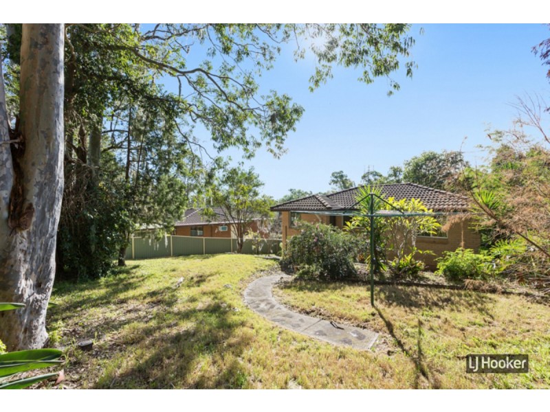 26 Somers Drive, Watanobbi NSW 2259