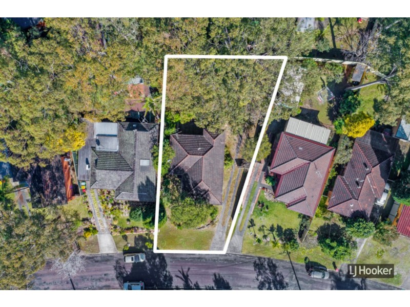 26 Somers Drive, Watanobbi NSW 2259