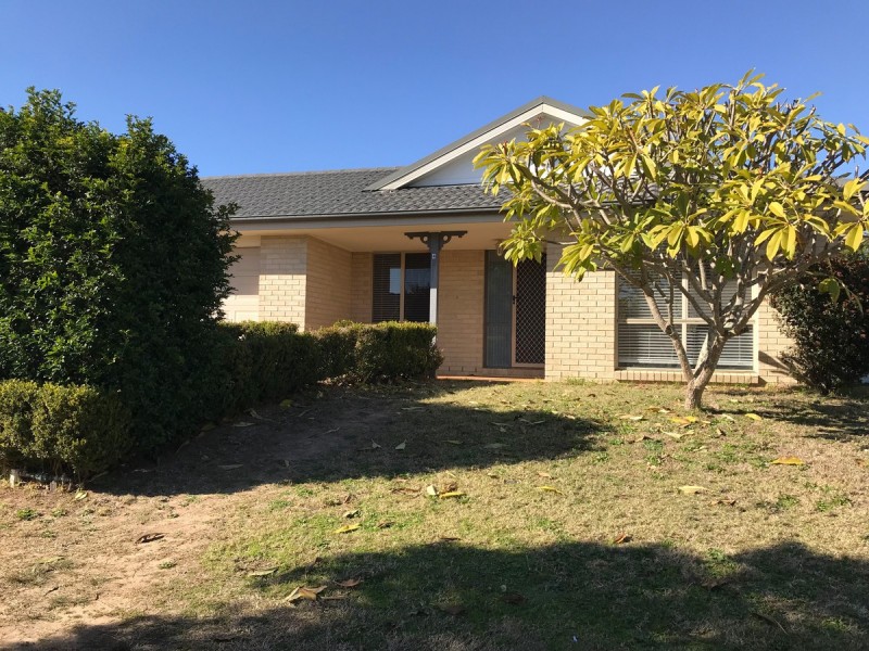 4 Skyhawk Avenue, Hamlyn Terrace NSW 2259