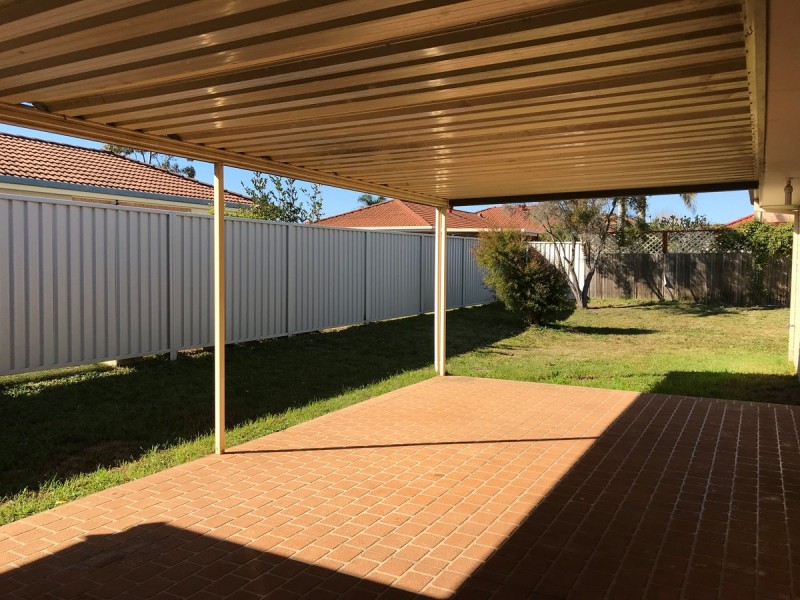 4 Skyhawk Avenue, Hamlyn Terrace NSW 2259