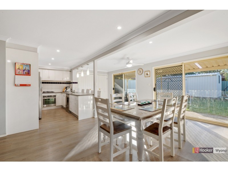 20 Everitt Place, Watanobbi NSW 2259