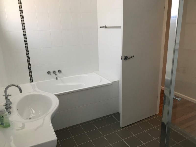 58 Lloyd Avenue, Chain Valley Bay NSW 2259