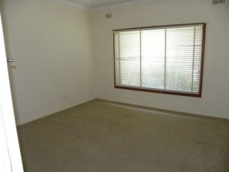 14 Chapman Avenue, Wyong NSW 2259