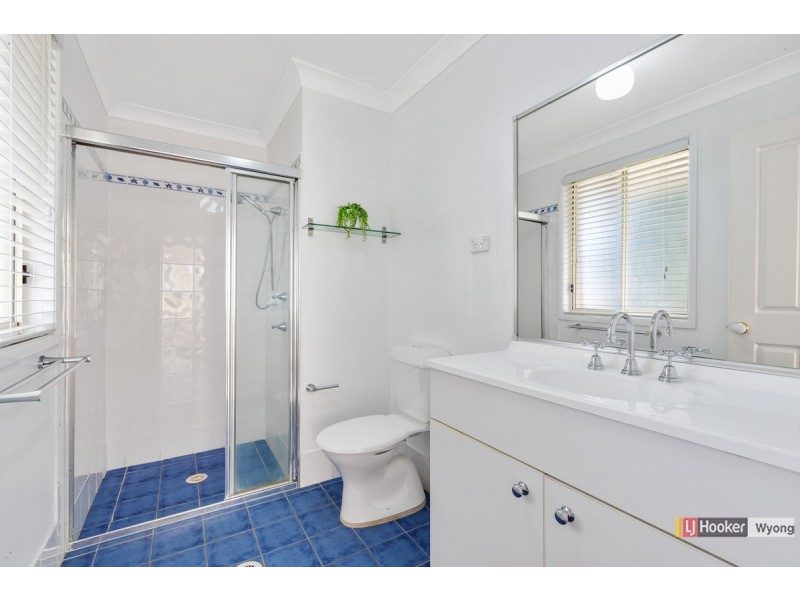 30 Greenhaven Circuit, Woongarrah NSW 2259