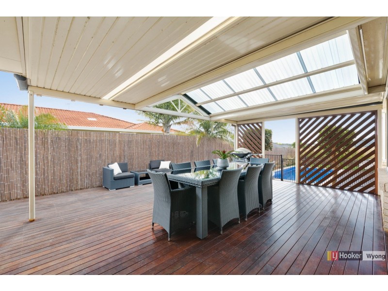 30 Greenhaven Circuit, Woongarrah NSW 2259