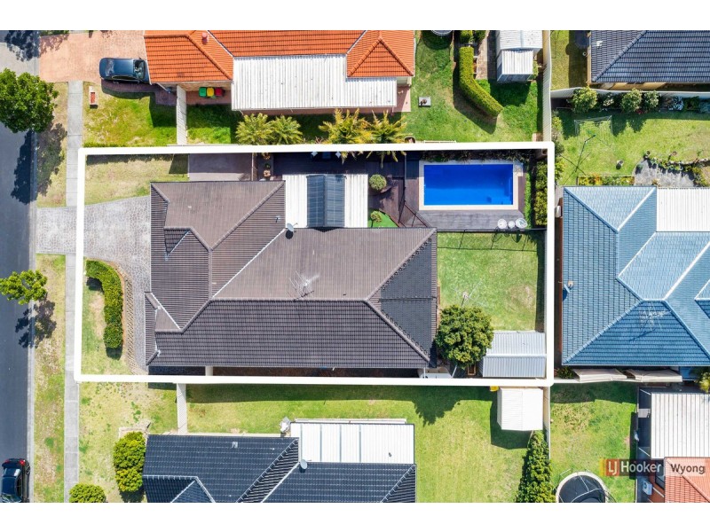 30 Greenhaven Circuit, Woongarrah NSW 2259