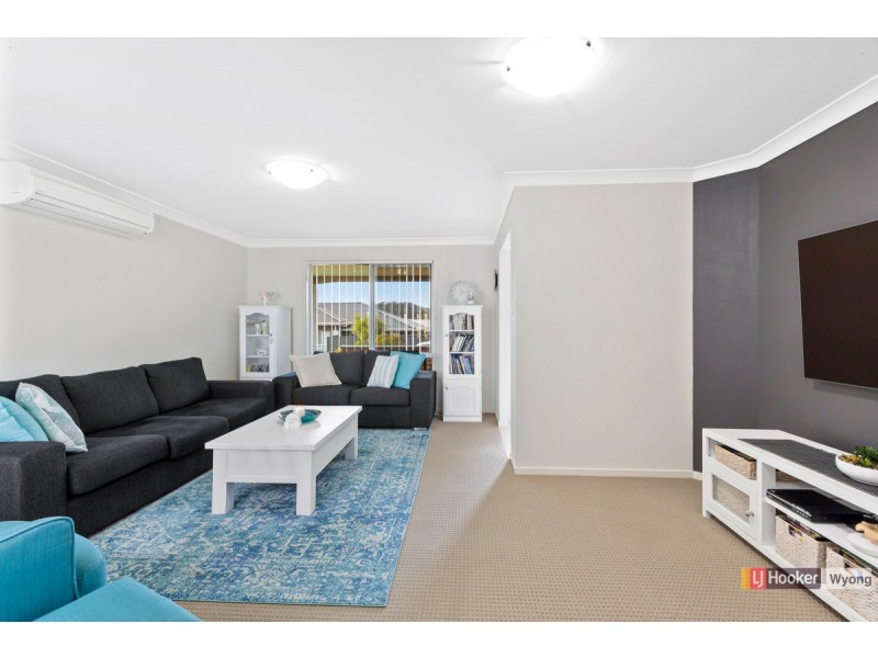 4 Drovers Way, Wadalba NSW 2259