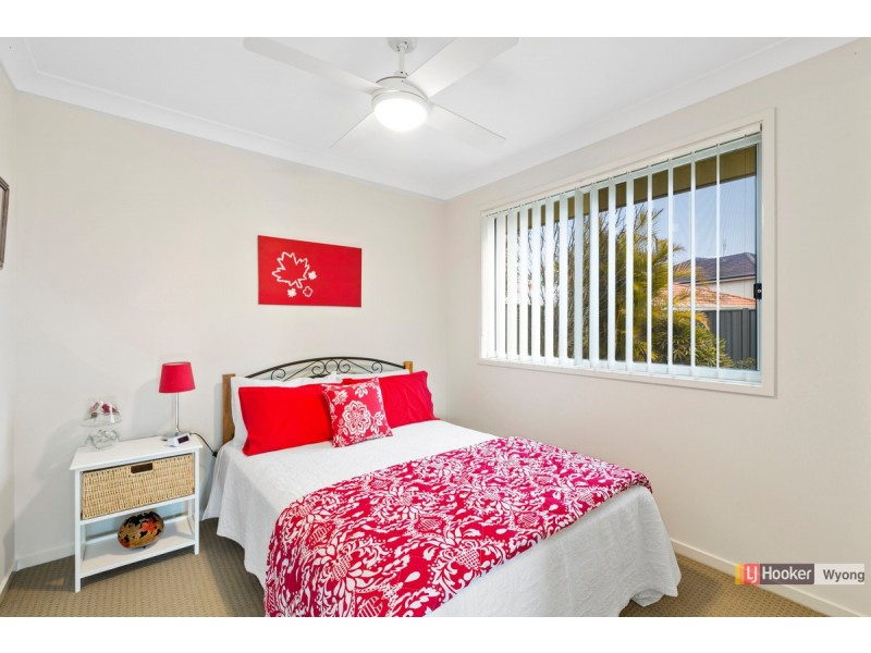4 Drovers Way, Wadalba NSW 2259