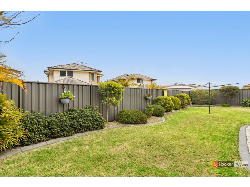 4 Drovers Way, Wadalba NSW 2259