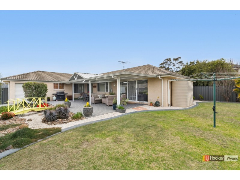 4 Drovers Way, Wadalba NSW 2259