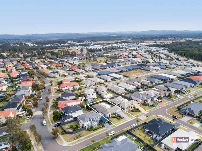 4 Drovers Way, Wadalba NSW 2259