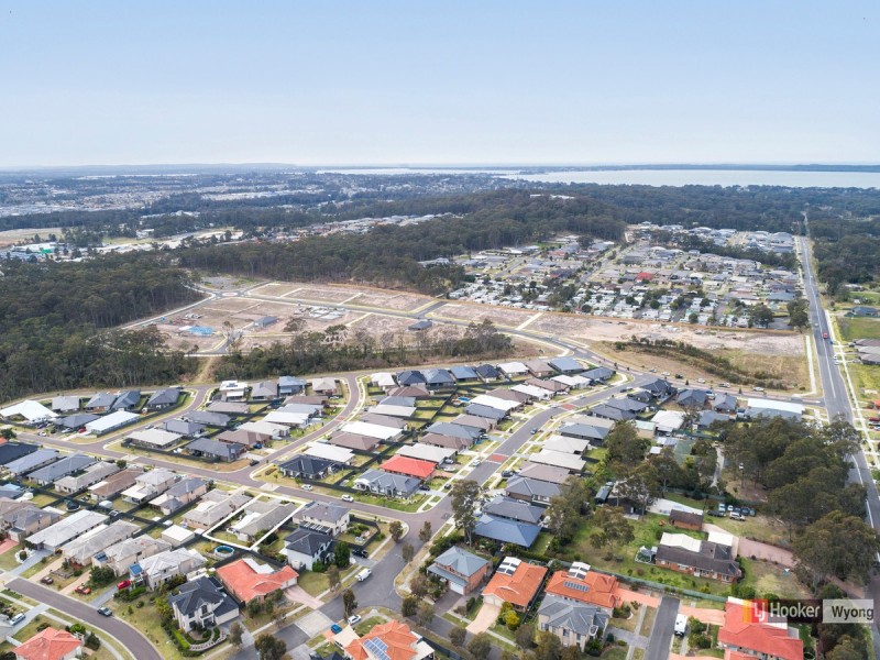 4 Drovers Way, Wadalba NSW 2259
