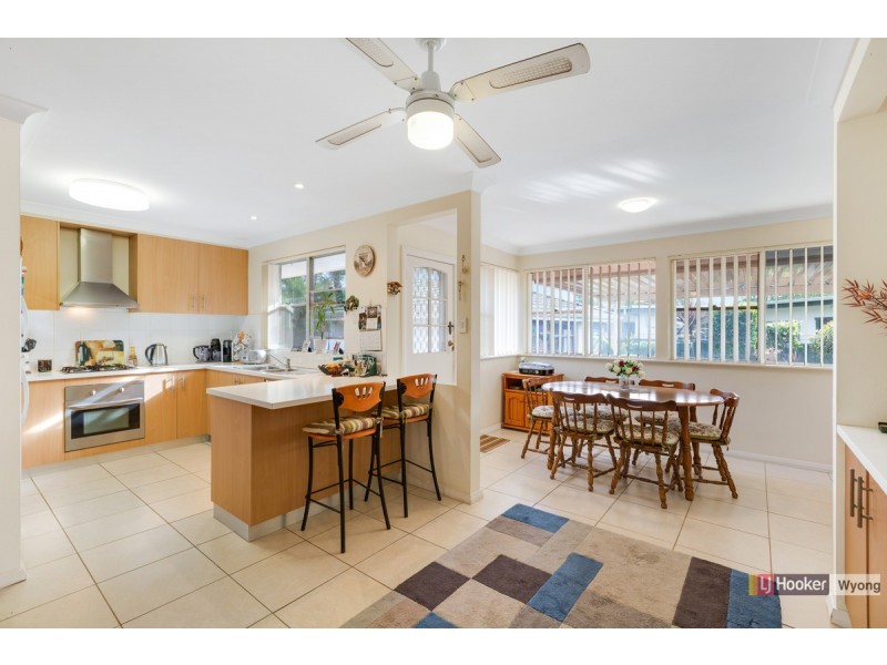 86 Panonia Road, Wyong NSW 2259