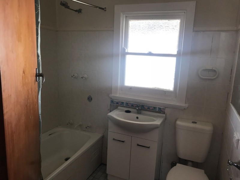 12 Chapman Avenue, Wyong NSW 2259