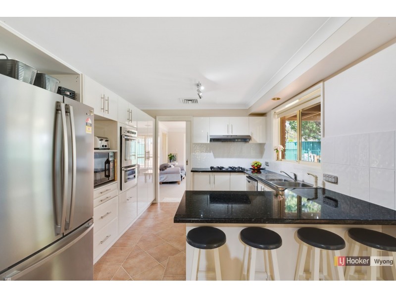 12 Brittania Drive, Watanobbi NSW 2259