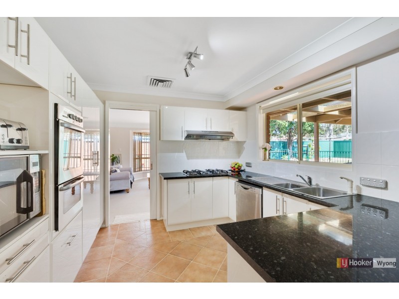 12 Brittania Drive, Watanobbi NSW 2259