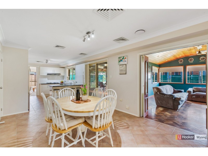 12 Brittania Drive, Watanobbi NSW 2259