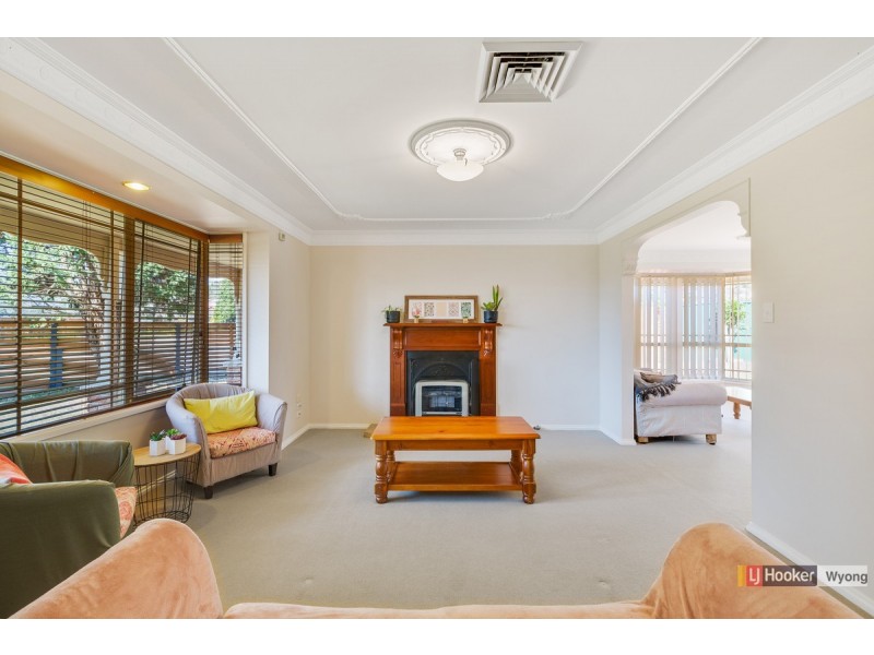 12 Brittania Drive, Watanobbi NSW 2259