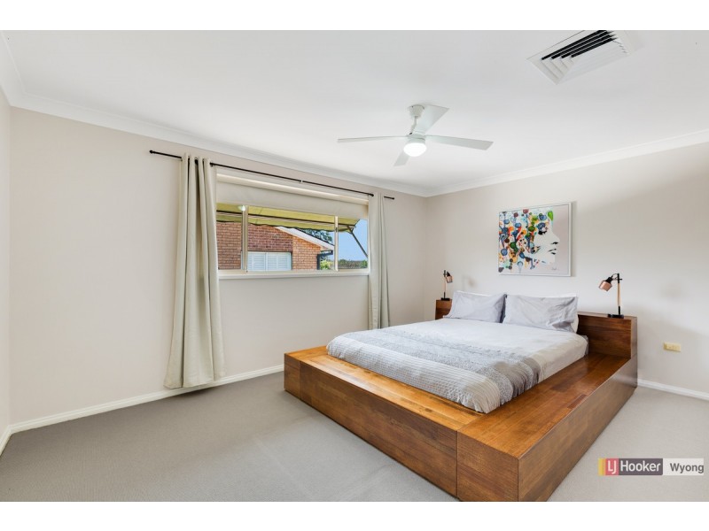 12 Brittania Drive, Watanobbi NSW 2259