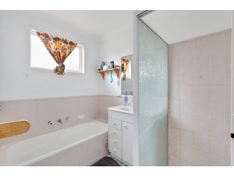 41B Panonia Road, Wyong NSW 2259