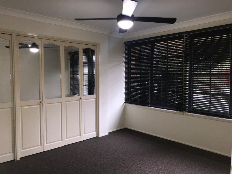12 Peta Close, Bateau Bay NSW 2261
