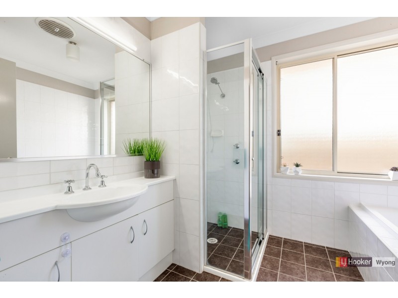 11 Helios Street, Woongarrah NSW 2259