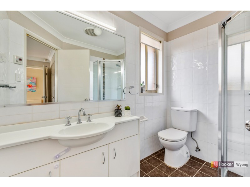 11 Helios Street, Woongarrah NSW 2259