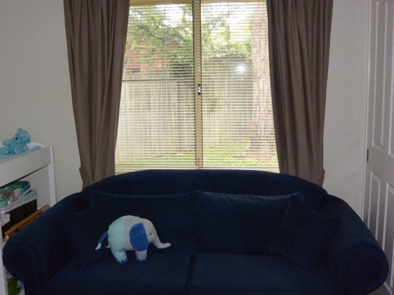 27 Wakehurst Drive, Wyong NSW 2259