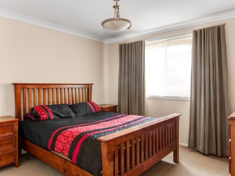 40 Kuttabul Road, Wadalba NSW 2259