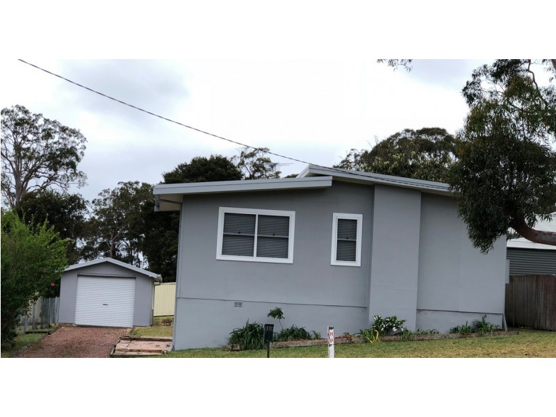 10 Kevin Street, Mannering Park NSW 2259