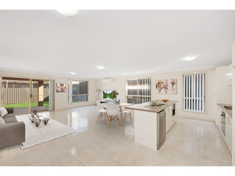 10 Nelson Grove, Woongarrah NSW 2259