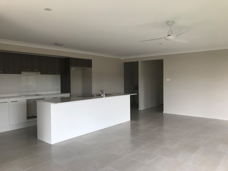 22 Barn Owl Avenue, Wadalba NSW 2259