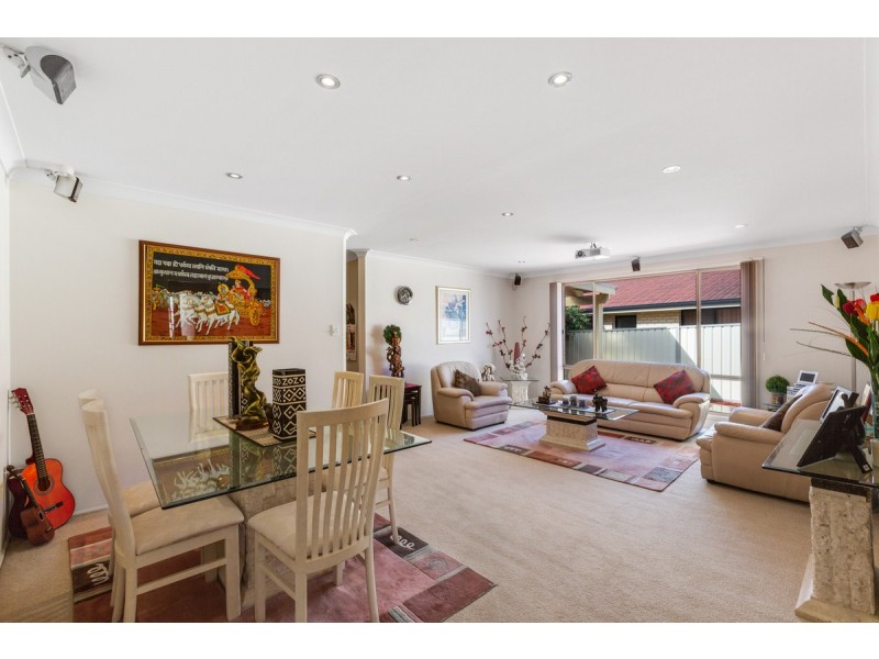 17 The Grove, Watanobbi NSW 2259