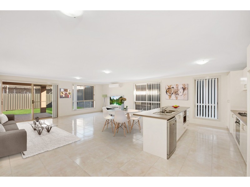 10 Nelson Grove, Woongarrah NSW 2259