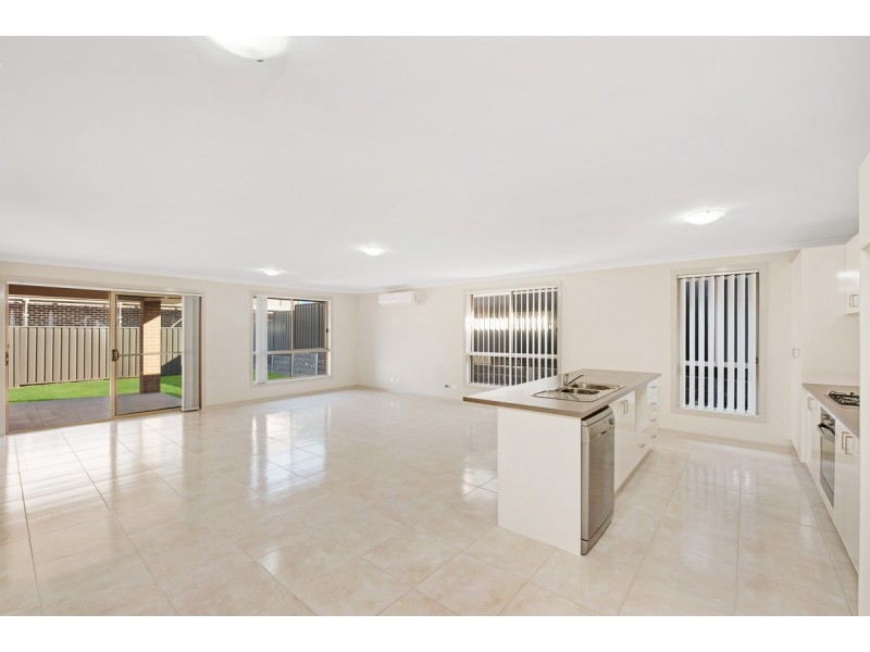 10 Nelson Grove, Woongarrah NSW 2259