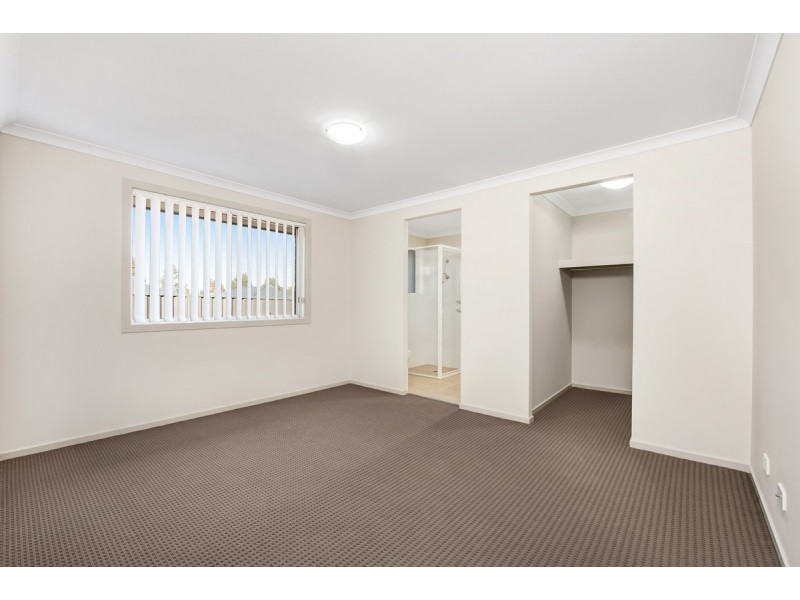 10 Nelson Grove, Woongarrah NSW 2259