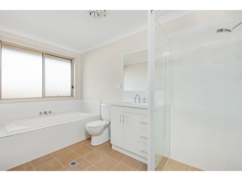 10 Nelson Grove, Woongarrah NSW 2259